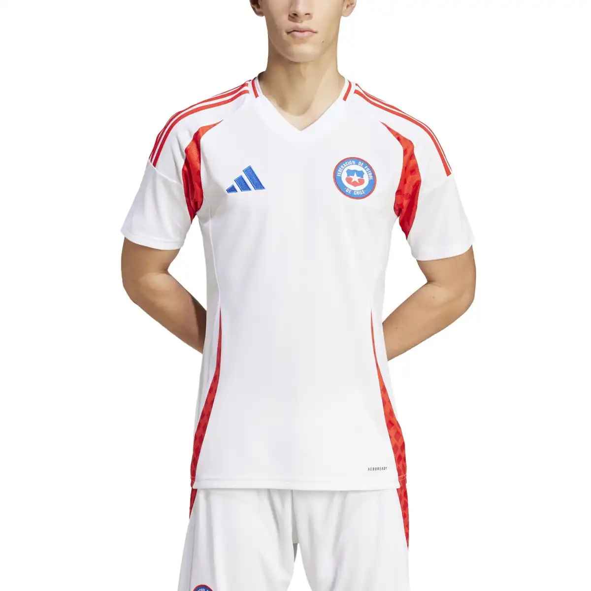 IQ0674_5_APPAREL_On_Model_Front_View_white-1.webp