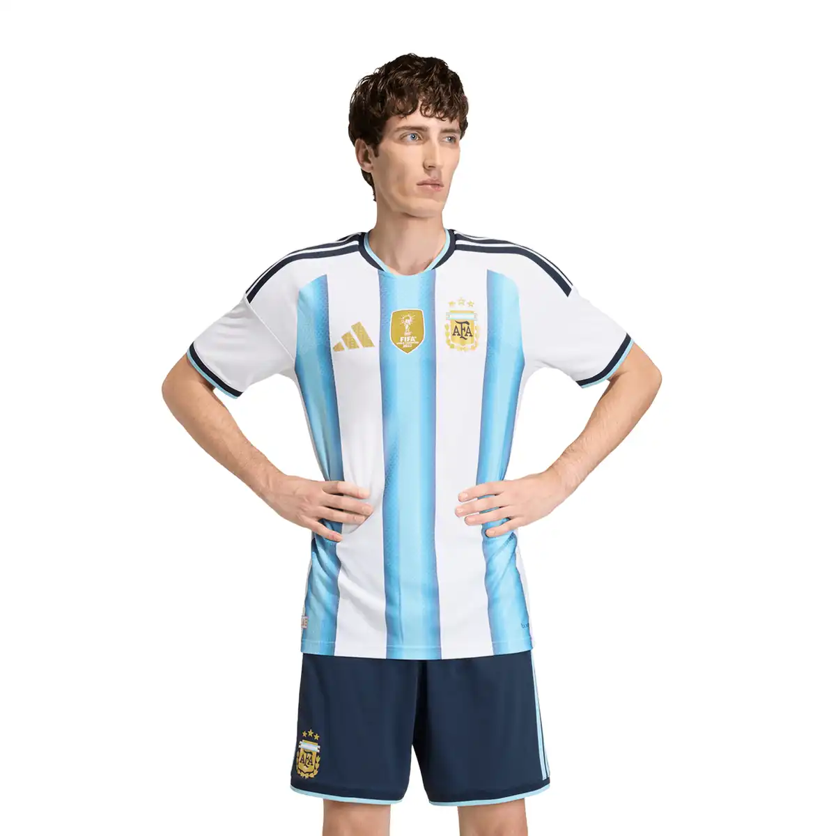 JM5897_3_APPAREL_On_Model_Standard_View_white.webp