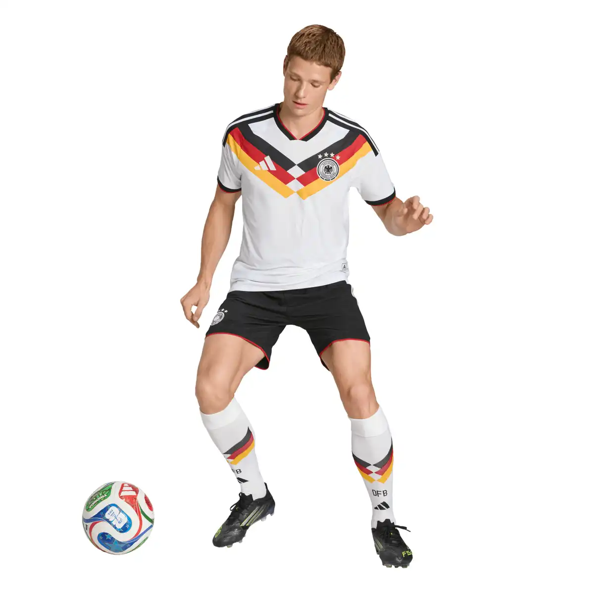JN2066_5_APPAREL_On_Model_Walking_View_white.webp