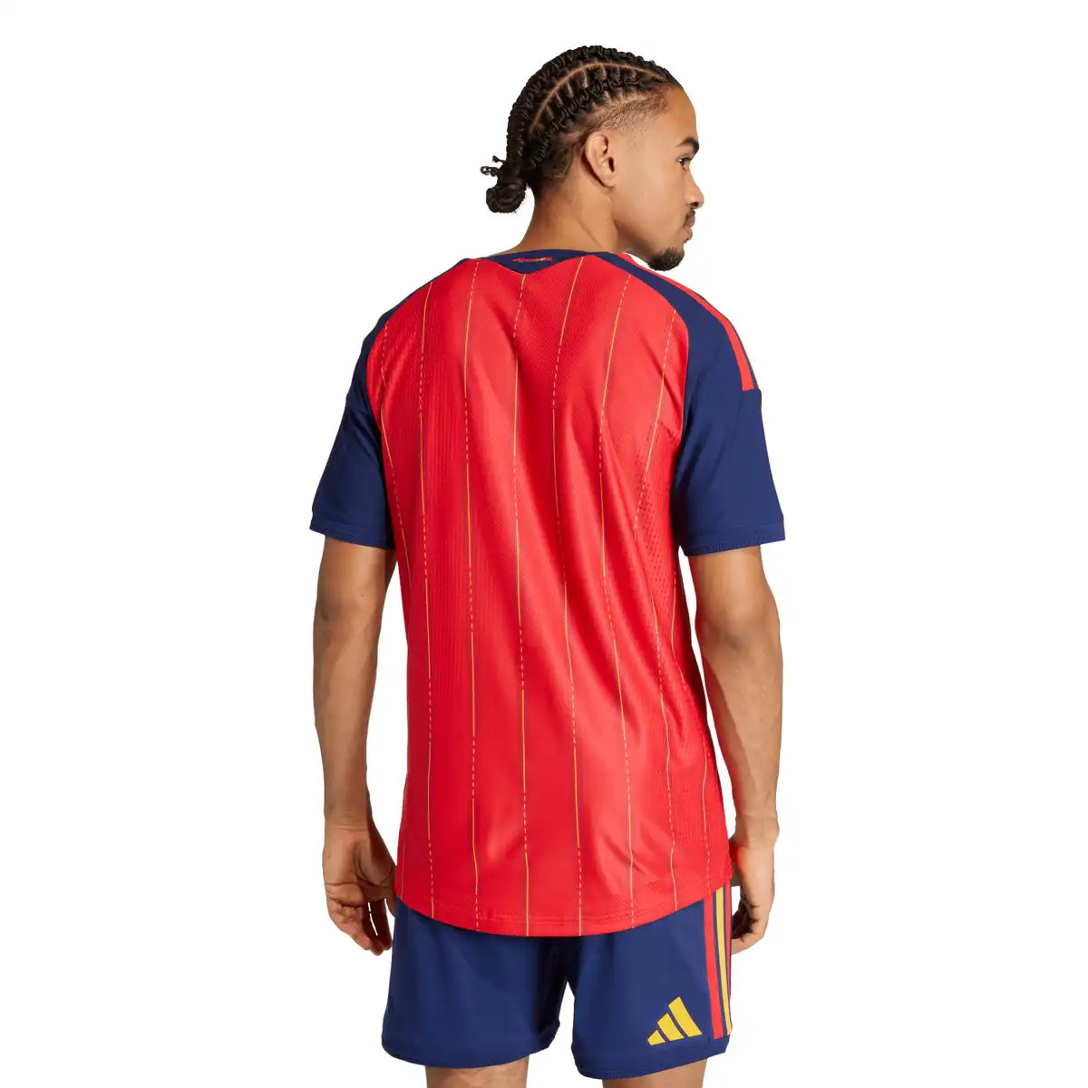 JN4366_4_APPAREL_On_Model_Back_View_white.webp