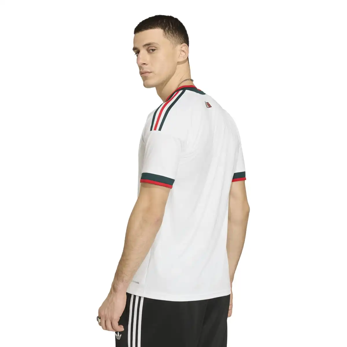 JY5538_5_APPAREL_On_Model_Back_View_white.webp